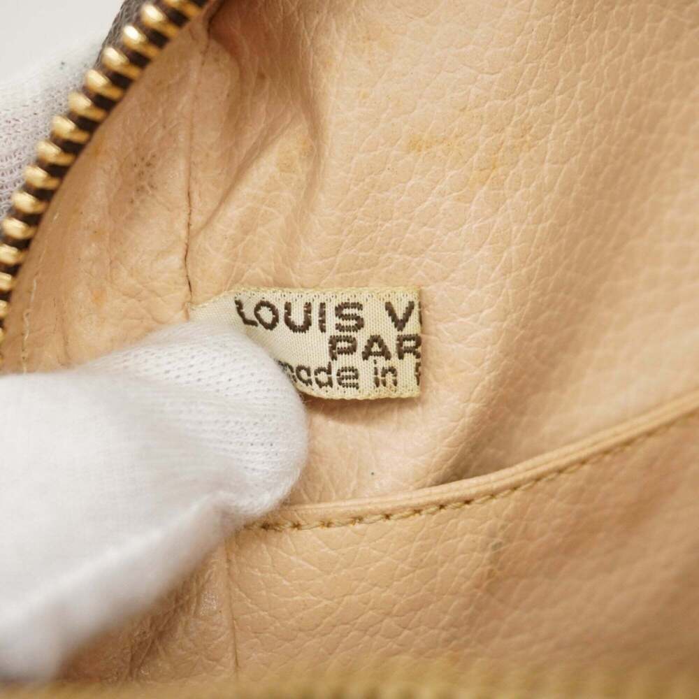 LOUIS VUITTON Brown Monogram Pouch - Picture 5 of 8